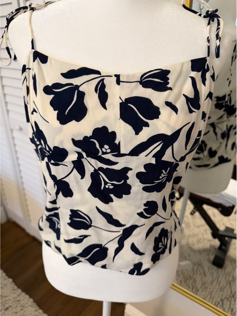 Old Navy Floral Corset Cami Crop Top SZ MED